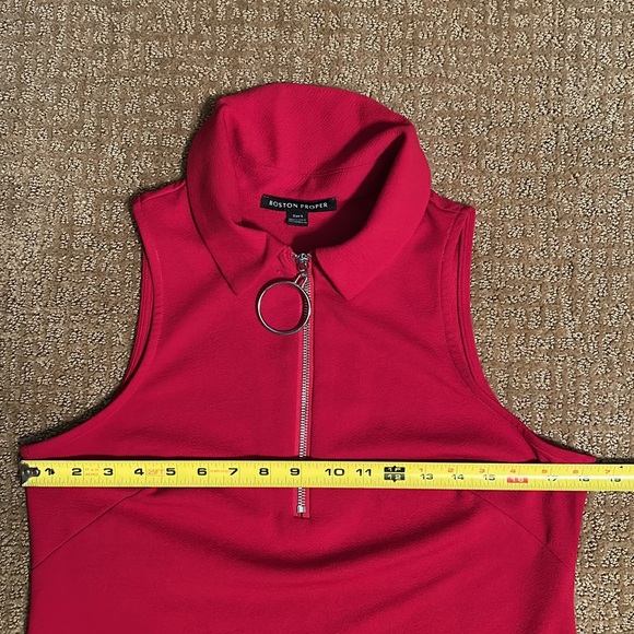 Solid Zippered Front Sleeveless Collared Dress Red Size Small Like New - Picture 8 of 8